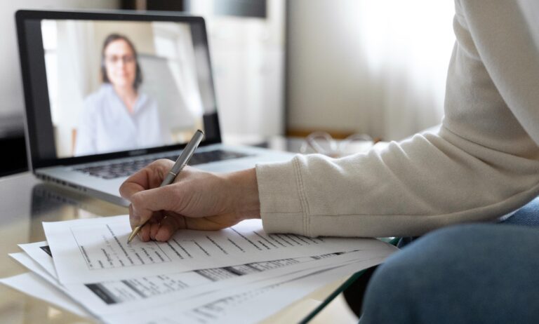Lee más sobre el artículo SSCE002PO Acreditación docente para teleformación formador/a online